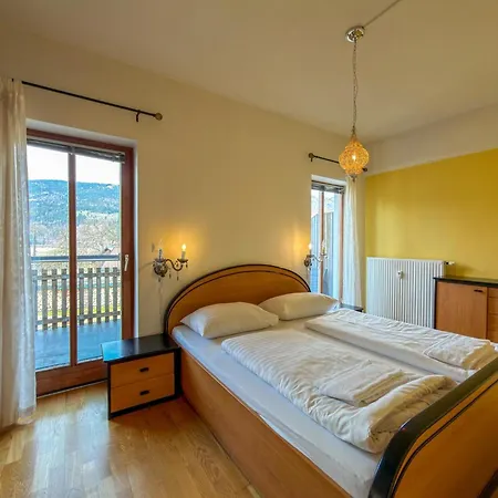 Salburg Apartman Tröpolach