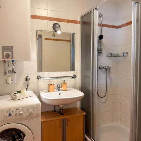 Salburg Apartman *